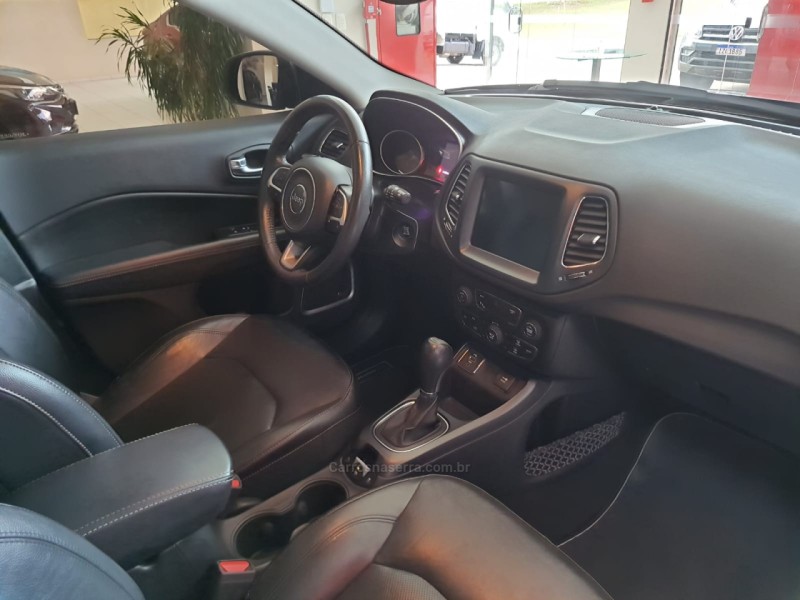 COMPASS 2.0 16V FLEX LONGITUDE AUTOMÁTICO - 2018 - CAXIAS DO SUL