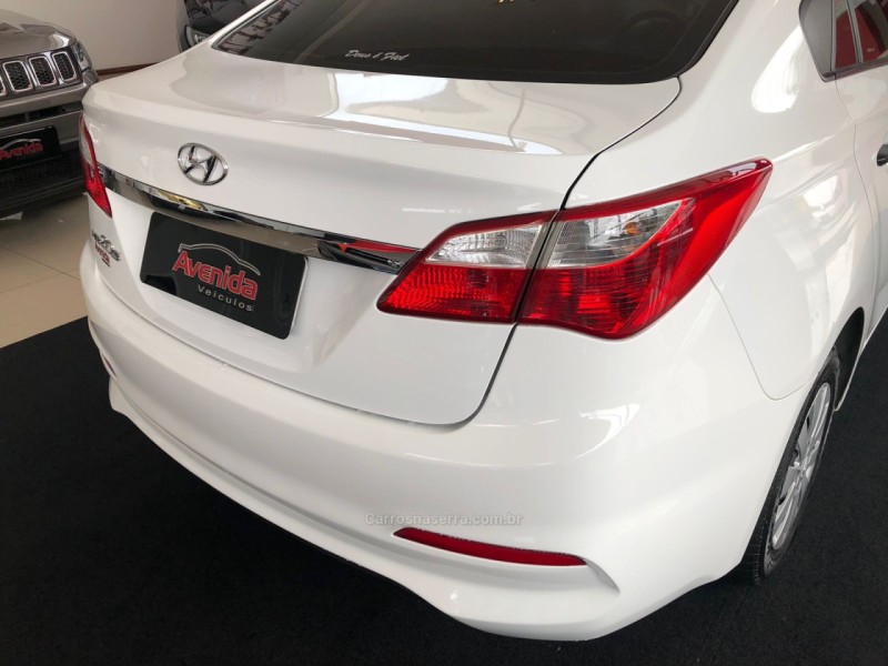 HB20S 1.0 UNIQUE 12V FLEX 4P MANUAL - 2019 - IGREJINHA