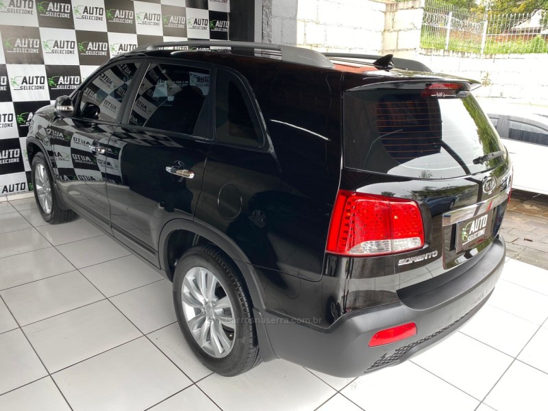SORENTO 2.4 EX2 4X2 16V GASOLINA 4P AUTOMÁTICO - 2011 - CAXIAS DO SUL