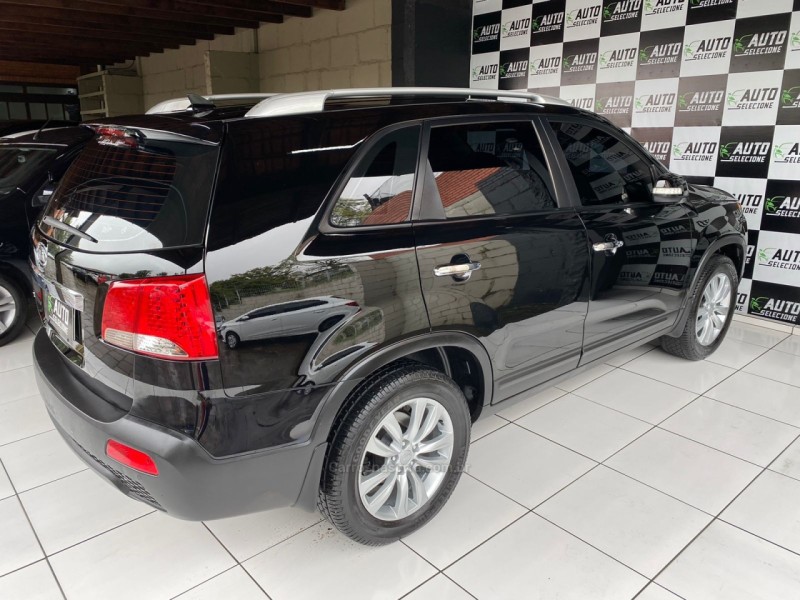 SORENTO 2.4 EX2 4X2 16V GASOLINA 4P AUTOMÁTICO - 2011 - CAXIAS DO SUL