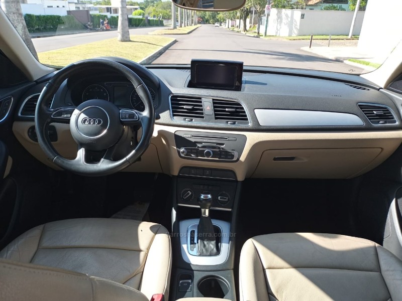 Q3 1.4 TFSI AMBIENTE GASOLINA 4P S TRONIC - 2016 - FARROUPILHA