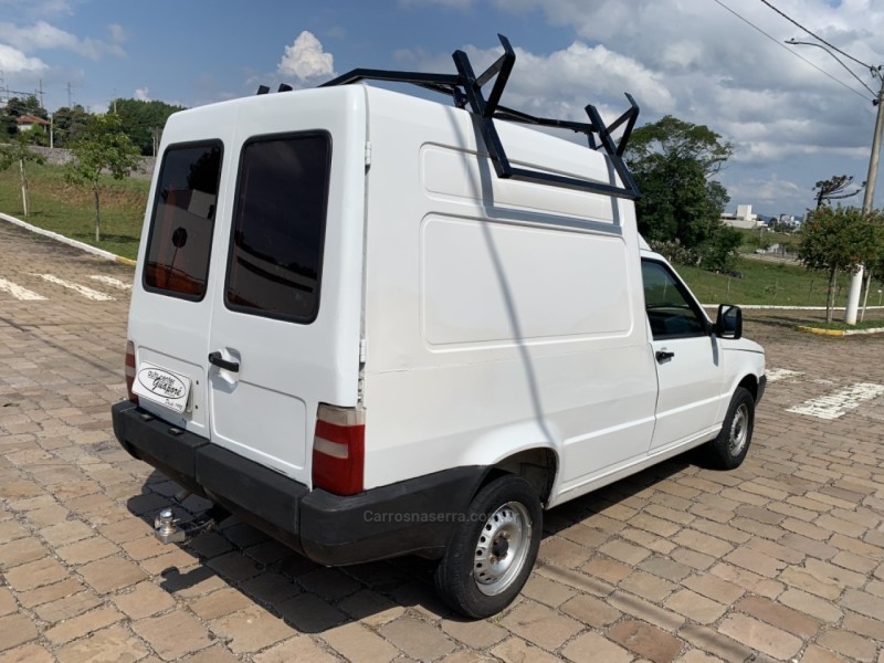 FIORINO 1.3 MPI FURGÃO 8V FLEX 2P MANUAL - 2011 - GUAPORé