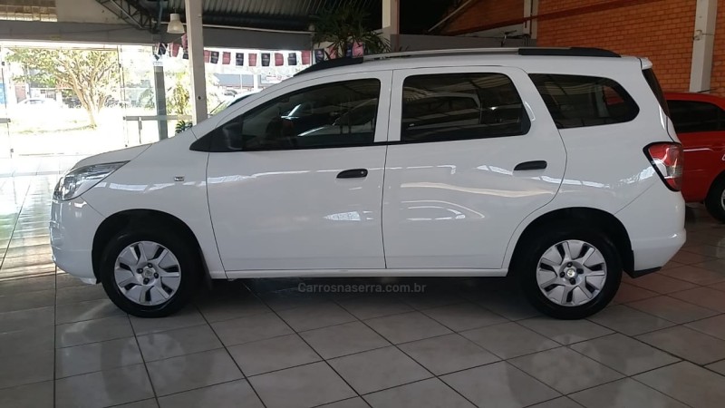 SPIN 1.8 LS 8V FLEX 4P MANUAL - 2013 - SAPIRANGA