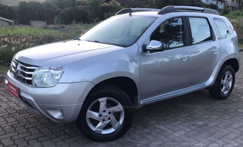 duster 1.6 dynamique 4x2 16v flex 4p manual 2014 tres coroas