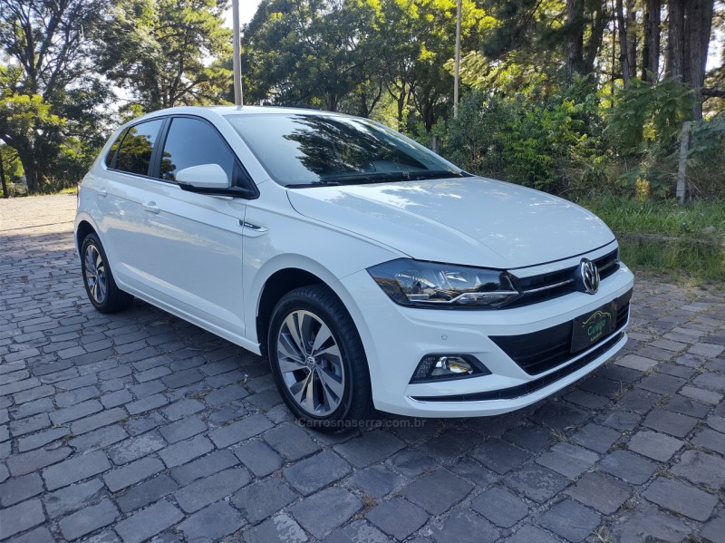POLO 1.0	200 TSI HIGHLINE AUTOMÁTICO    - 2019 - NOVA PRATA
