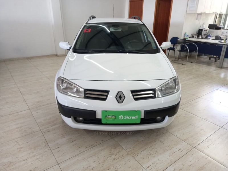 MÉGANE 1.6 DYNAMIQUE GRAND TOUR 16V FLEX 4P MANUAL - 2013 - CAXIAS DO SUL