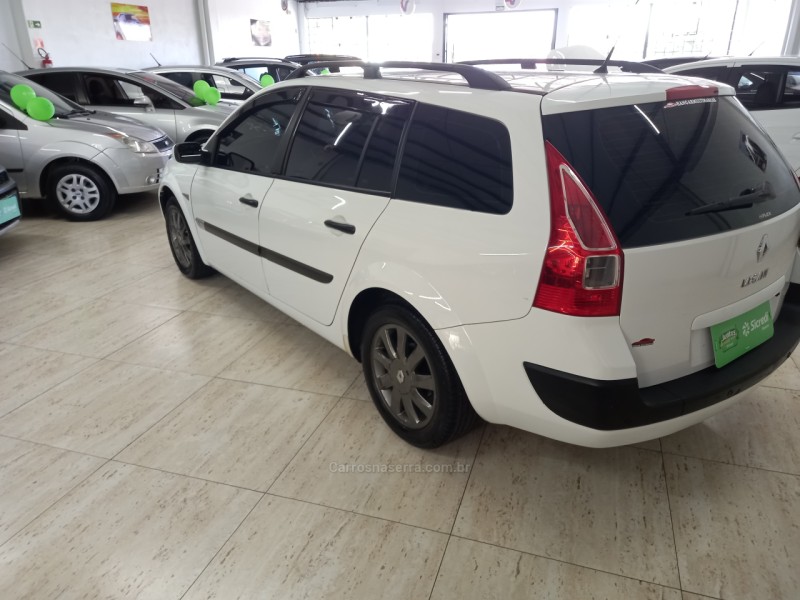 MÉGANE 1.6 DYNAMIQUE GRAND TOUR 16V FLEX 4P MANUAL - 2013 - CAXIAS DO SUL