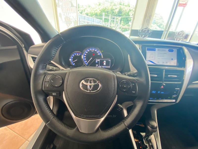 YARIS 1.5 XLS CONNECT 16V FLEX 4P AUTOMÁTICO - 2019 - IGREJINHA