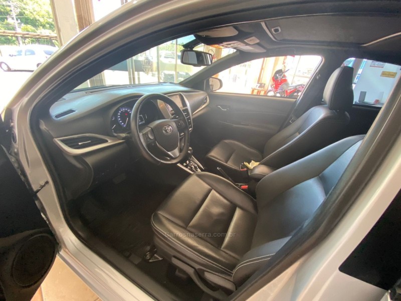 YARIS 1.5 XLS CONNECT 16V FLEX 4P AUTOMÁTICO - 2019 - IGREJINHA