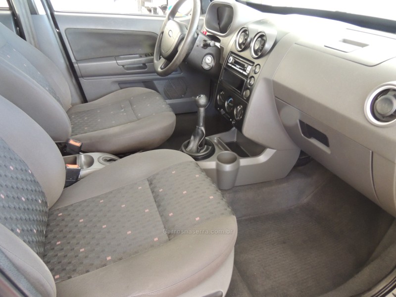 ECOSPORT 1.6 XLS 8V FLEX 4P MANUAL - 2005 - FLORES DA CUNHA