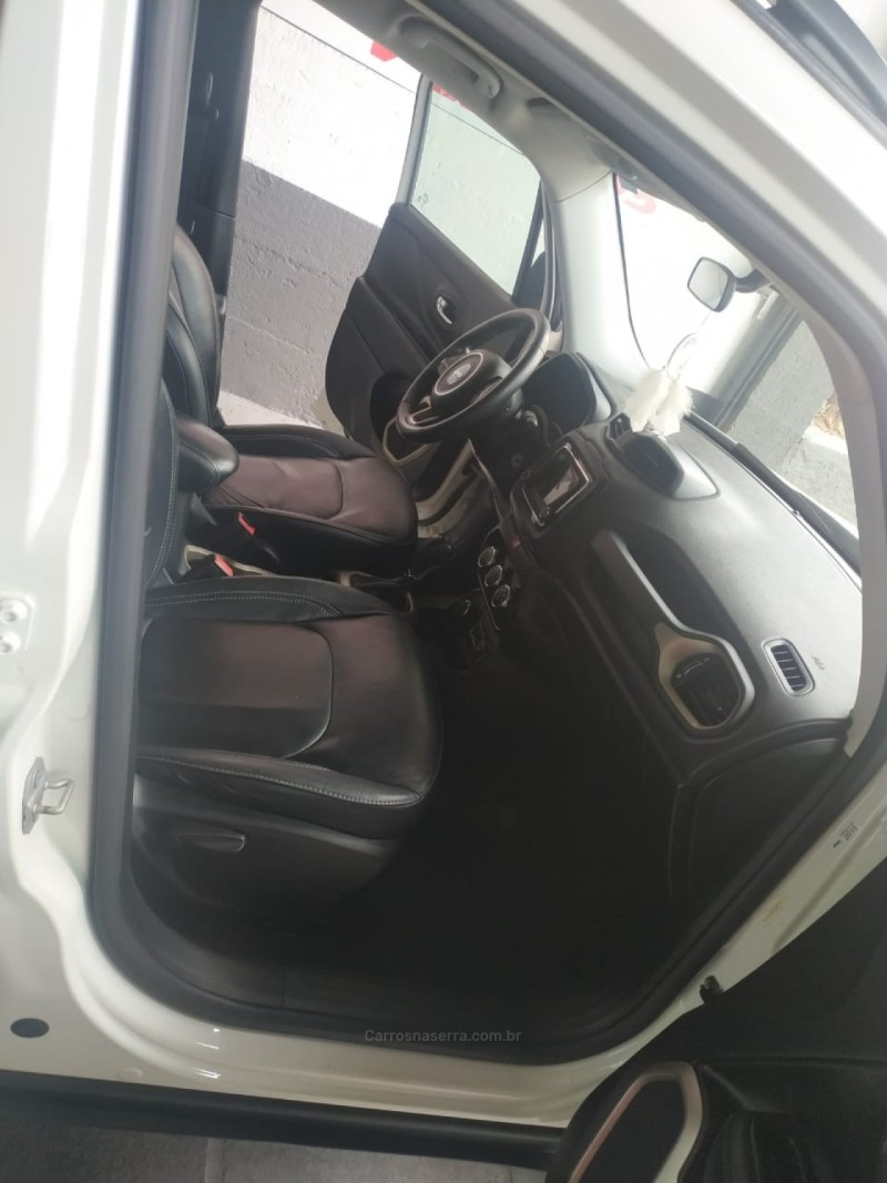 RENEGADE 2.0 16V TURBO DIESEL SPORT 4P 4X4 AUTOMÁTICO - 2016 - MARAU