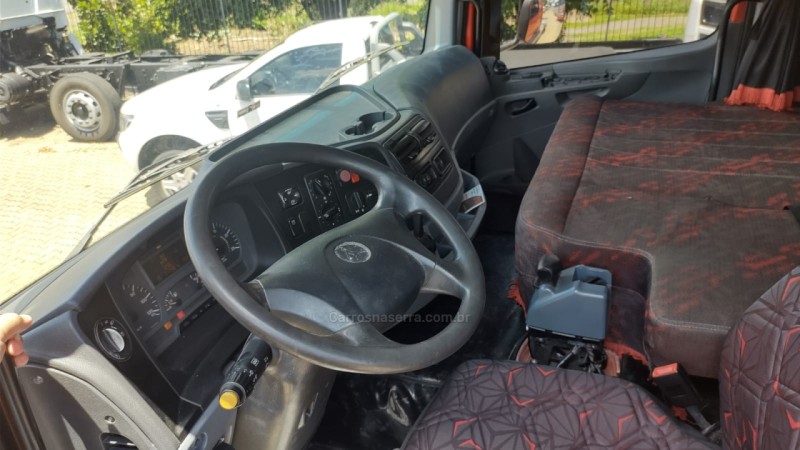 AXOR 2540 S 6X2 - 2011 - PORTãO