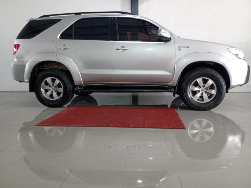 HILUX SW4 3.0 SRV 4X4 16V TURBO INTERCOOLER DIESEL 4P AUTOMÁTICO