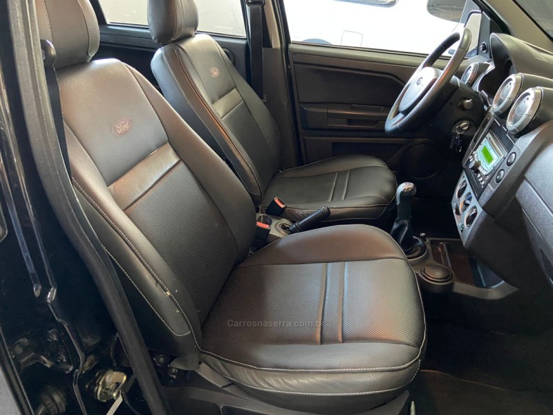 ECOSPORT 1.6 FREESTYLE 8V FLEX 4P MANUAL - 2011 - FARROUPILHA