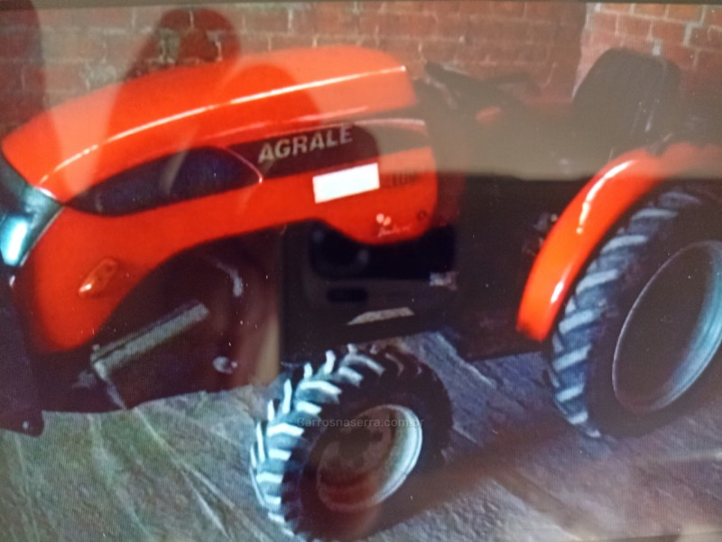 TRATOR 4118.4  - 2014 - VERANóPOLIS