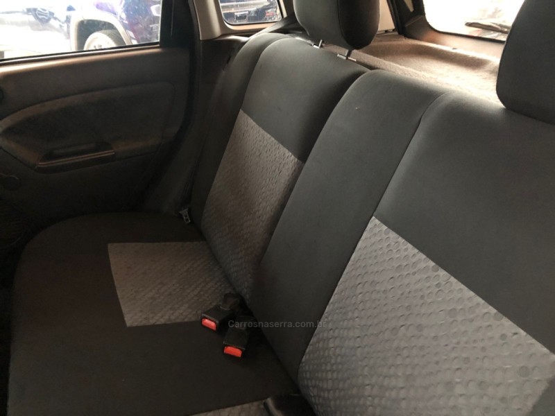 FIESTA 1.6 MPI HATCH 8V FLEX 4P MANUAL - 2011 - IGREJINHA