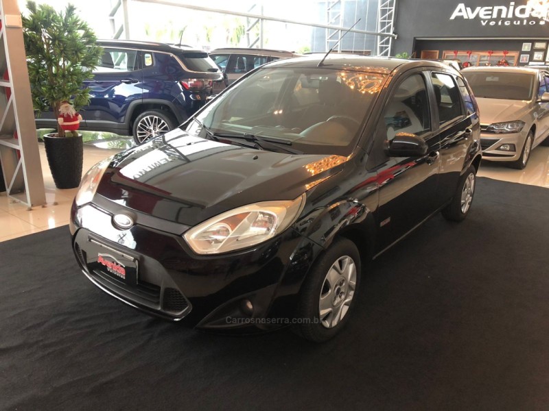 FIESTA 1.6 MPI HATCH 8V FLEX 4P MANUAL - 2011 - IGREJINHA