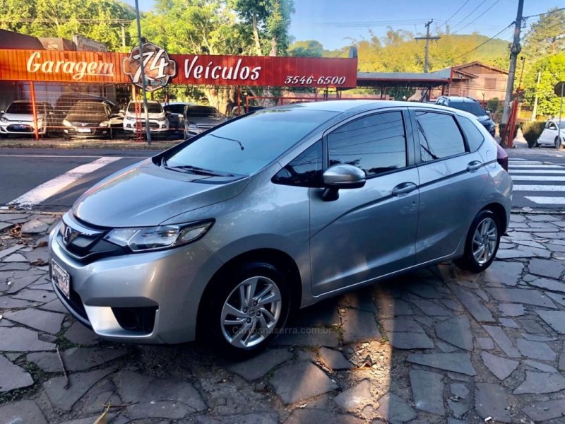 fit 1.5 lx 16v flex 4p automatico 2016 tres coroas