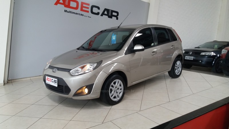 FIESTA 1.0 ROCAM SE 8V FLEX 4P MANUAL - 2014 - FARROUPILHA