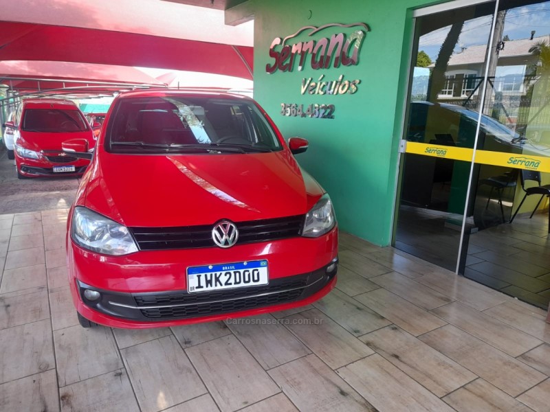 FOX 1.6 MI ITREND 8V FLEX 4P MANUAL - 2014 - DOIS IRMãOS