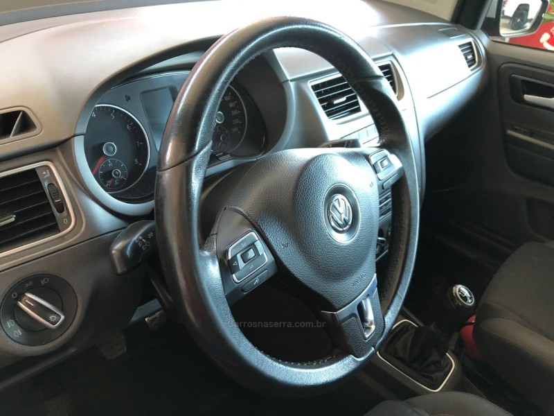 CROSSFOX 1.6 MI FLEX 8V 4P MANUAL - 2014 - IGREJINHA