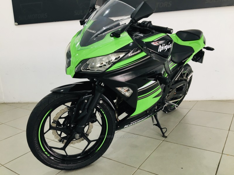 NINJA 300 ABS LIMITED EDITION - 2018 - NOVO HAMBURGO