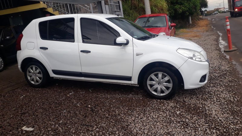 SANDERO 1.6 EXPRESSION 8V FLEX 4P MANUAL - 2013 - CAXIAS DO SUL