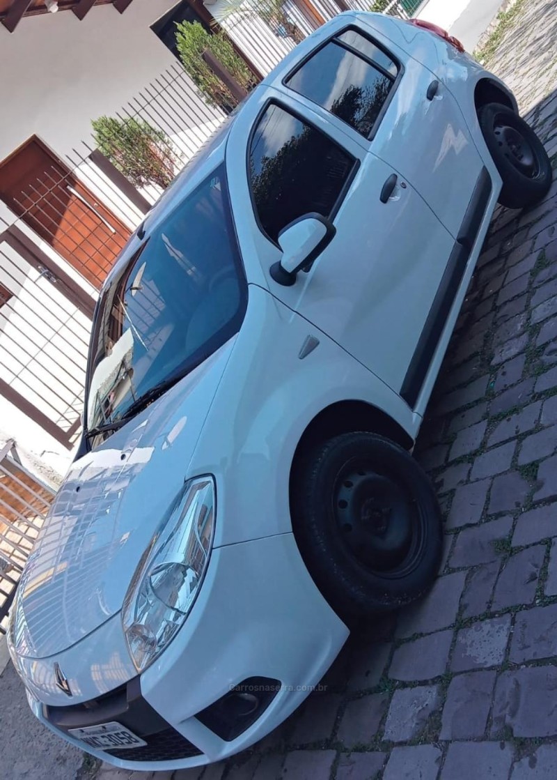 SANDERO 1.6 EXPRESSION 8V FLEX 4P MANUAL - 2013 - CAXIAS DO SUL