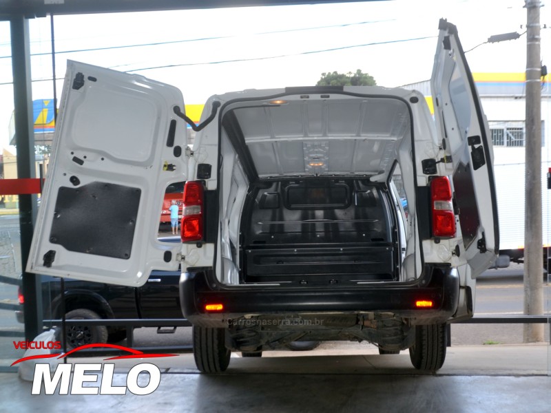 EXPERT 1.6 BLUEHDI DIESEL BUSINESS MANUAL - 2020 - VACARIA