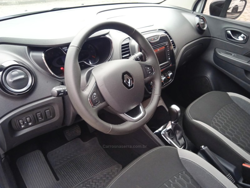 CAPTUR 1.6 16V FLEX ZEN AUTOMÁTICO - 2018 - CAXIAS DO SUL