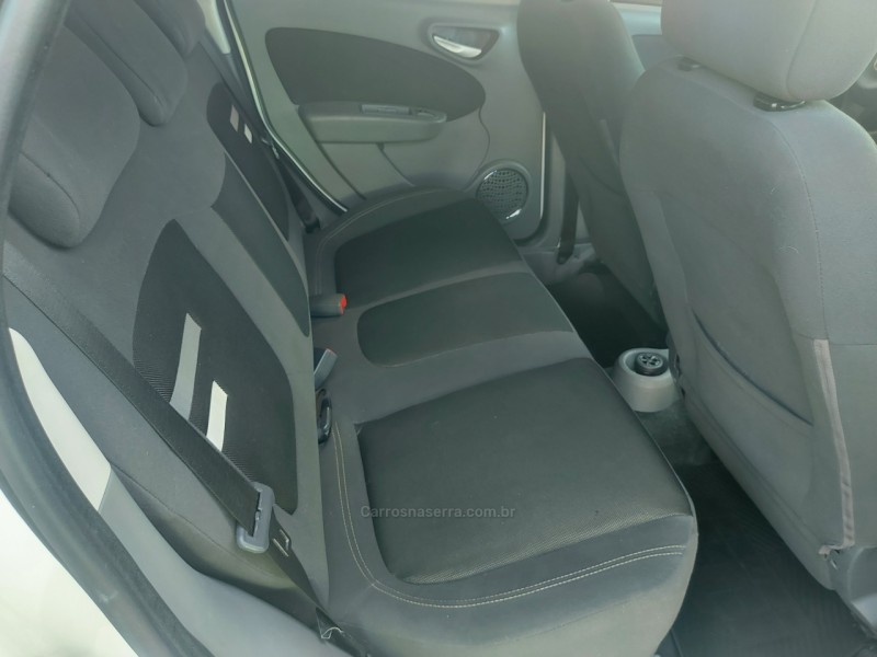 GRAND SIENA 1.6 MPI ESSENCE 16V FLEX 4P MANUAL - 2014 - CAXIAS DO SUL