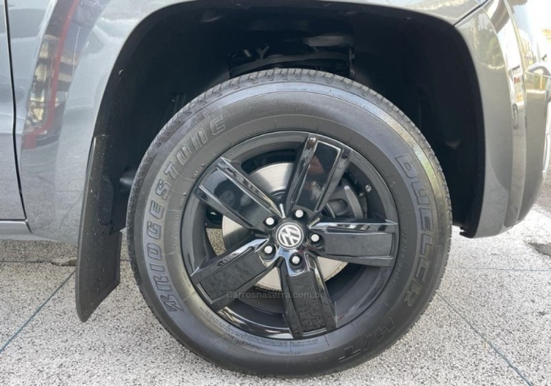 AMAROK 3.0 V6 TDI HIGHLINE CD DIESEL 4MOTION AUTOMÁTICO - 2019 - NOVO HAMBURGO