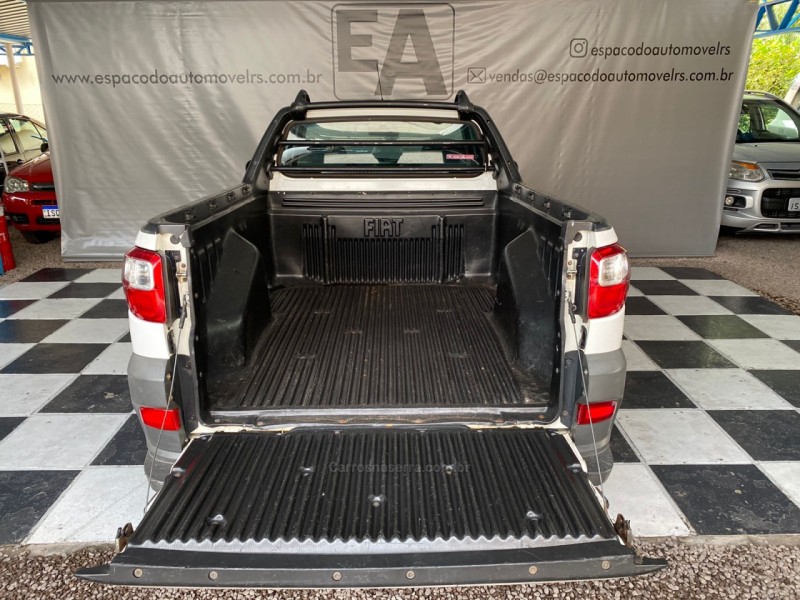 STRADA 1.4 MPI TREKKING CS 8V FLEX 2P MANUAL - 2016 - NOVA PRATA