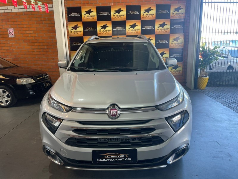 TORO 2.0 16V TURBO DIESEL VOLCANO 4WD AUTOMÁTICO