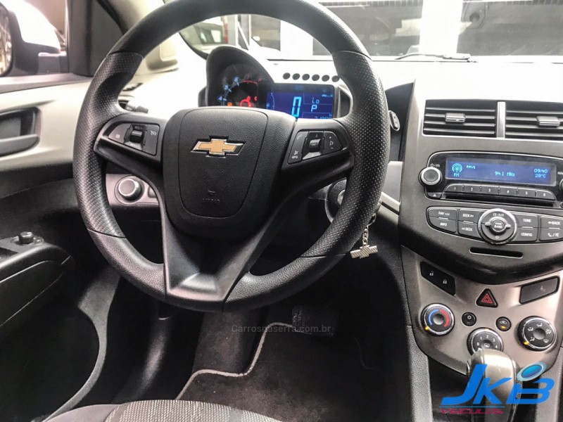 SONIC 1.6 LT 16V FLEX 4P AUTOMÁTICO - 2013 - NOVO HAMBURGO