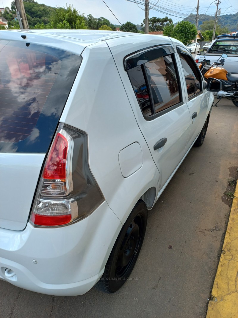 SANDERO 1.0 EXPRESSION 12V FLEX 4P MANUAL - 2014 - ANTôNIO PRADO