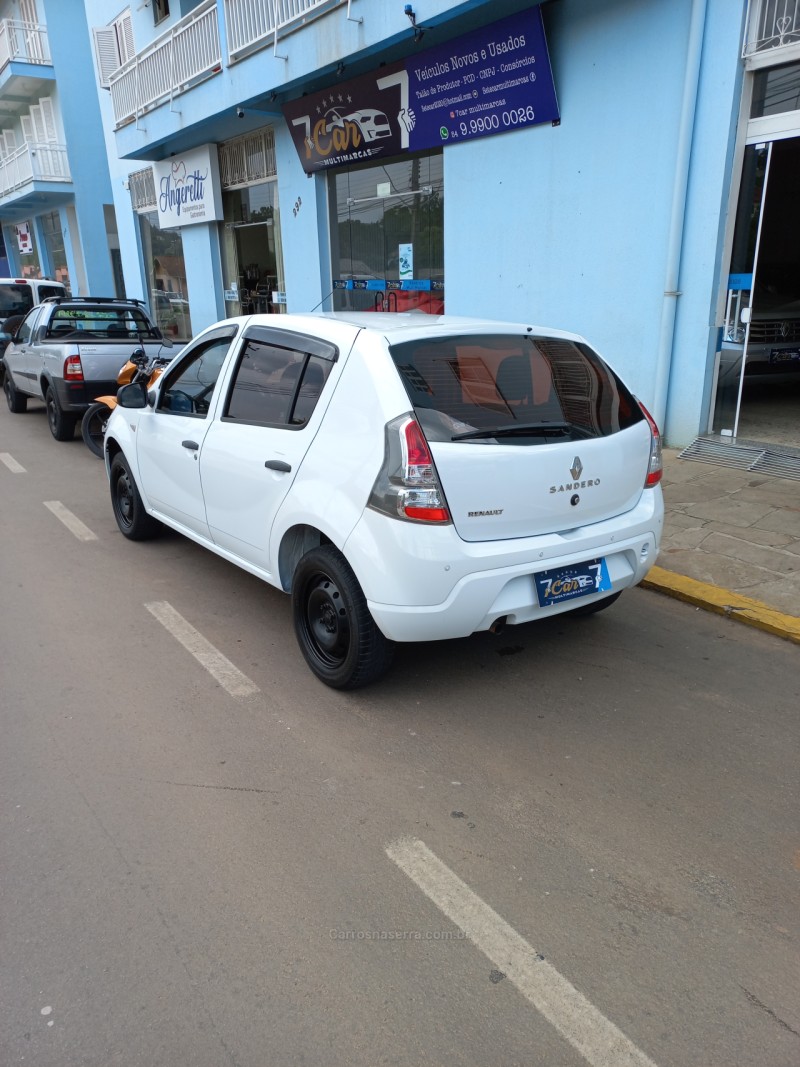 SANDERO 1.0 EXPRESSION 12V FLEX 4P MANUAL - 2014 - ANTôNIO PRADO