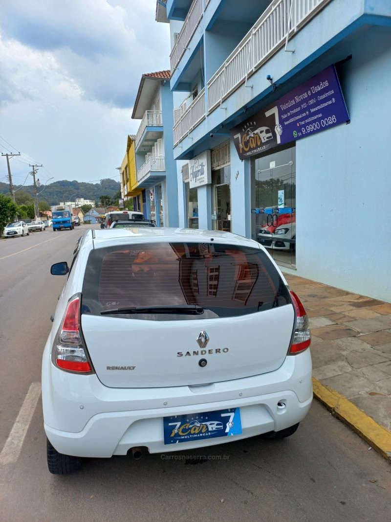 SANDERO 1.0 EXPRESSION 12V FLEX 4P MANUAL - 2014 - ANTôNIO PRADO