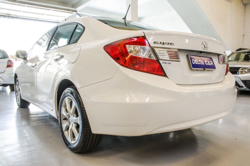 CIVIC 1.8 EXS 16V FLEX 4P AUTOMÁTICO - 2013 - NOVO HAMBURGO