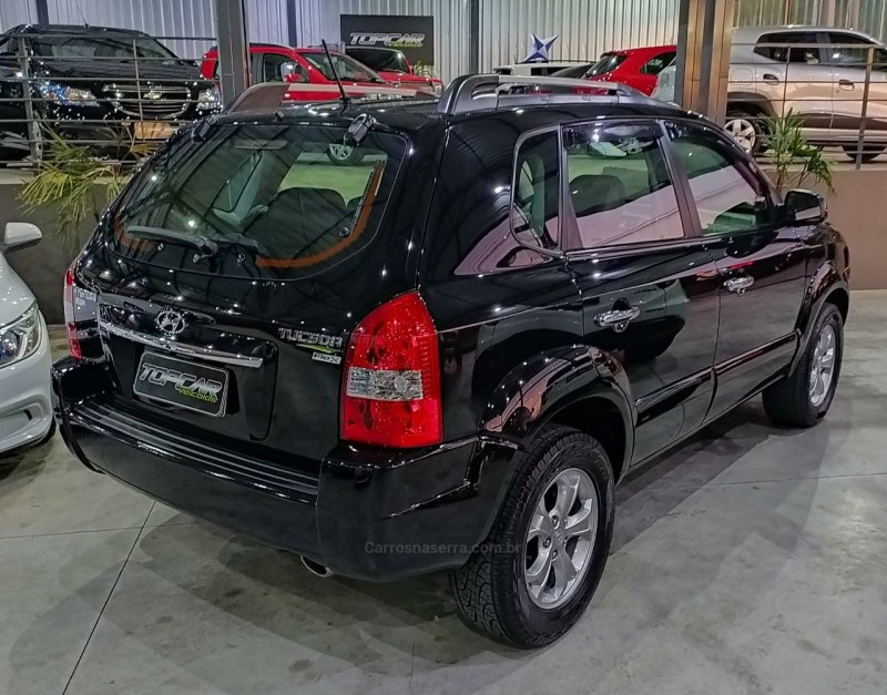 TUCSON 2.0 MPFI GL 16V 2WD GASOLINA 4P AUTOMÁTICO - 2015 - CAMPO BOM