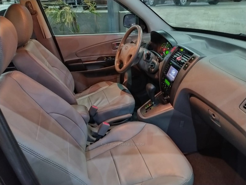 TUCSON 2.0 MPFI GL 16V 2WD GASOLINA 4P AUTOMÁTICO - 2015 - CAMPO BOM