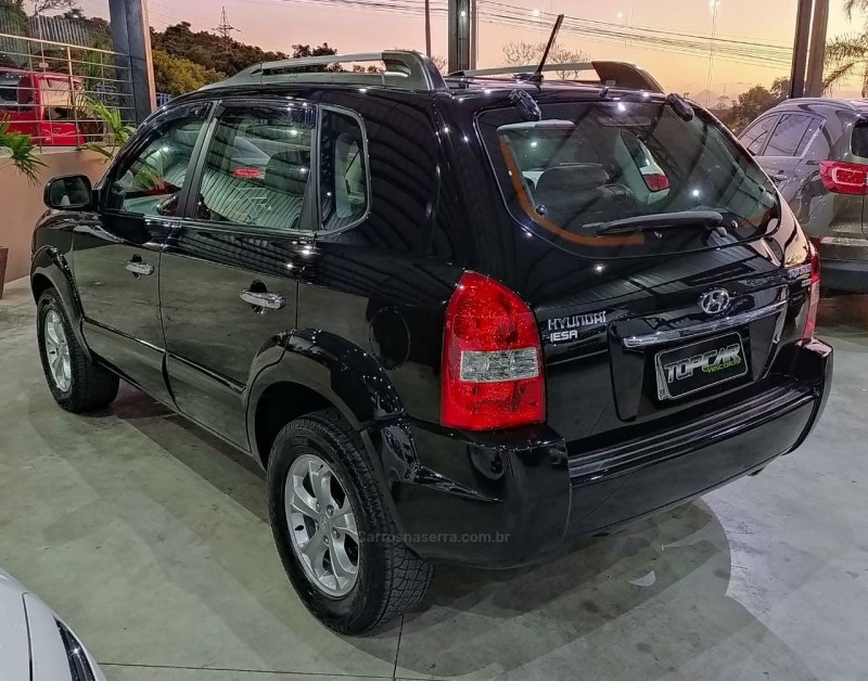 TUCSON 2.0 MPFI GL 16V 2WD GASOLINA 4P AUTOMÁTICO - 2015 - CAMPO BOM