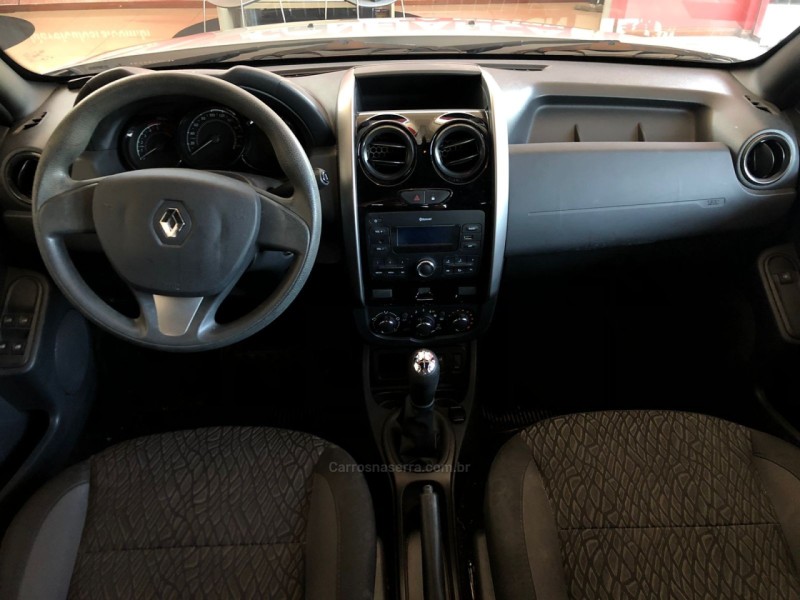 DUSTER 1.6 EXPRESSION 4X2 16V FLEX 4P MANUAL - 2020 - IGREJINHA
