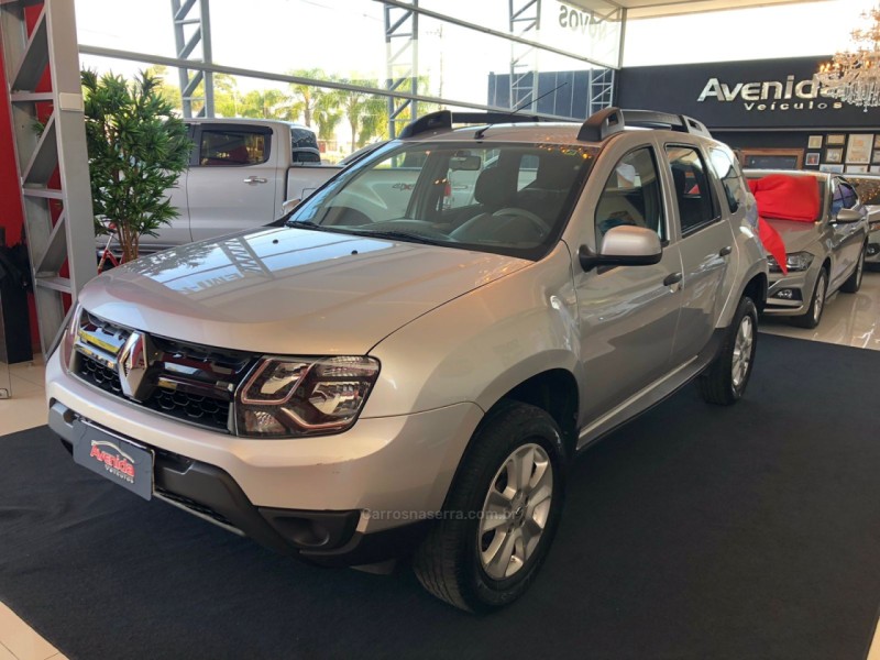 DUSTER 1.6 EXPRESSION 4X2 16V FLEX 4P MANUAL - 2020 - IGREJINHA