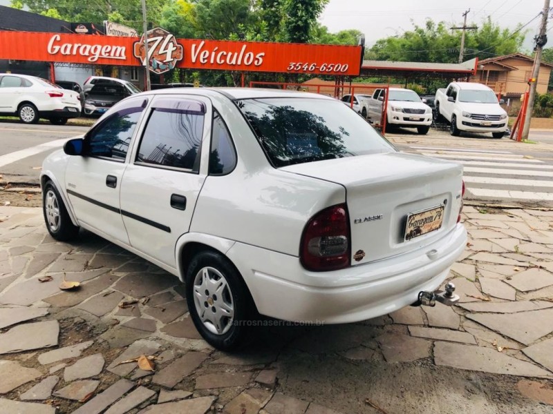 CLASSIC 1.0 MPFI SPIRIT 8V FLEX 4P MANUAL - 2008 - TRêS COROAS