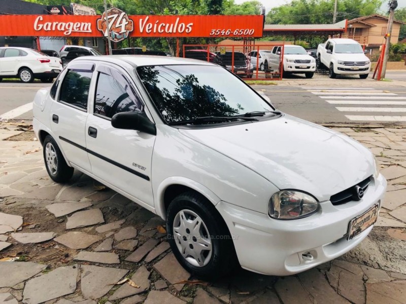 CLASSIC 1.0 MPFI SPIRIT 8V FLEX 4P MANUAL - 2008 - TRêS COROAS