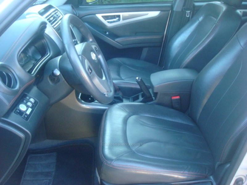 X60 1.8 TALENT 16V GASOLINA 4P MANUAL - 2018 - FARROUPILHA
