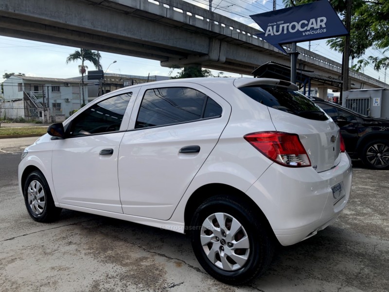 ONIX 1.0  LT 12V FLEX 4P MANUAL - 2015 - NOVO HAMBURGO