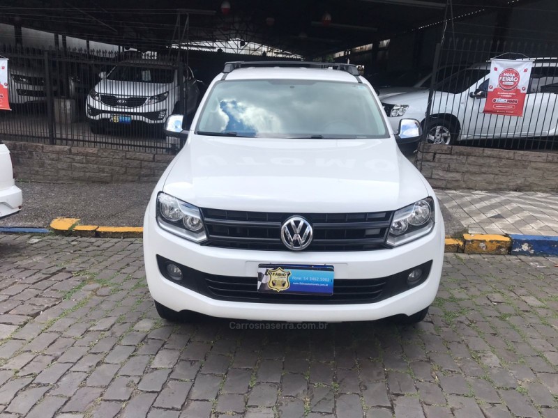 AMAROK 2.0 SE 4X4 CD 16V TURBO INTERCOOLER DIESEL 4P MANUAL - 2016 - GARIBALDI