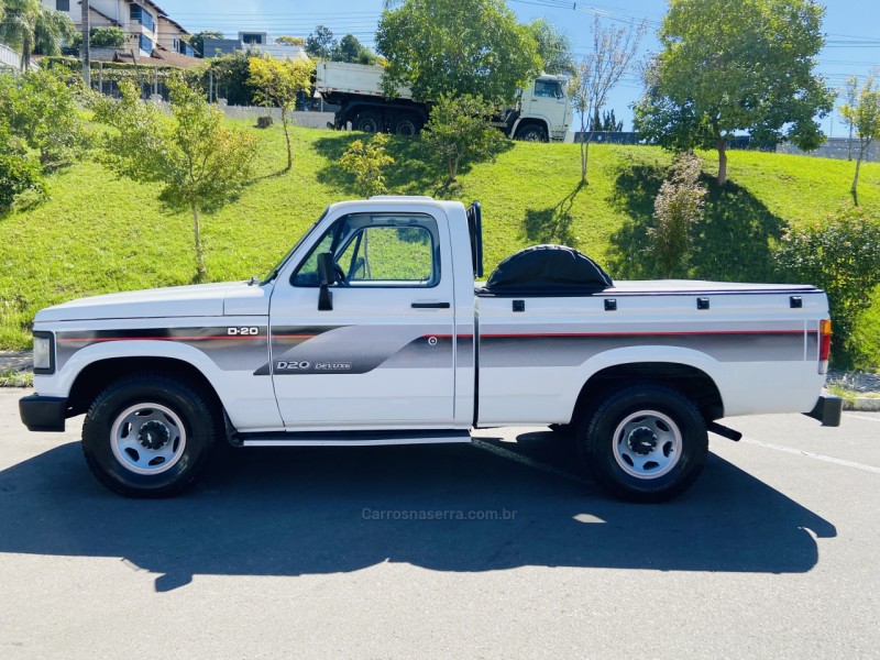 D20 4.0 CUSTOM DE LUXE CS 8V TURBO DIESEL 2P MANUAL - 1994 - BENTO GONçALVES